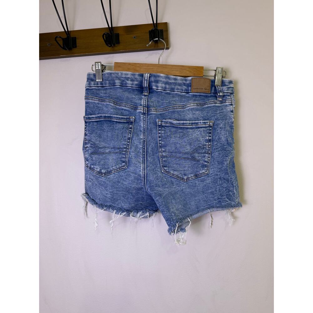 American Eagle Curvy Hi Rise Shortie Denim Shorts Distressed Size 6 - Picture 2 of 7